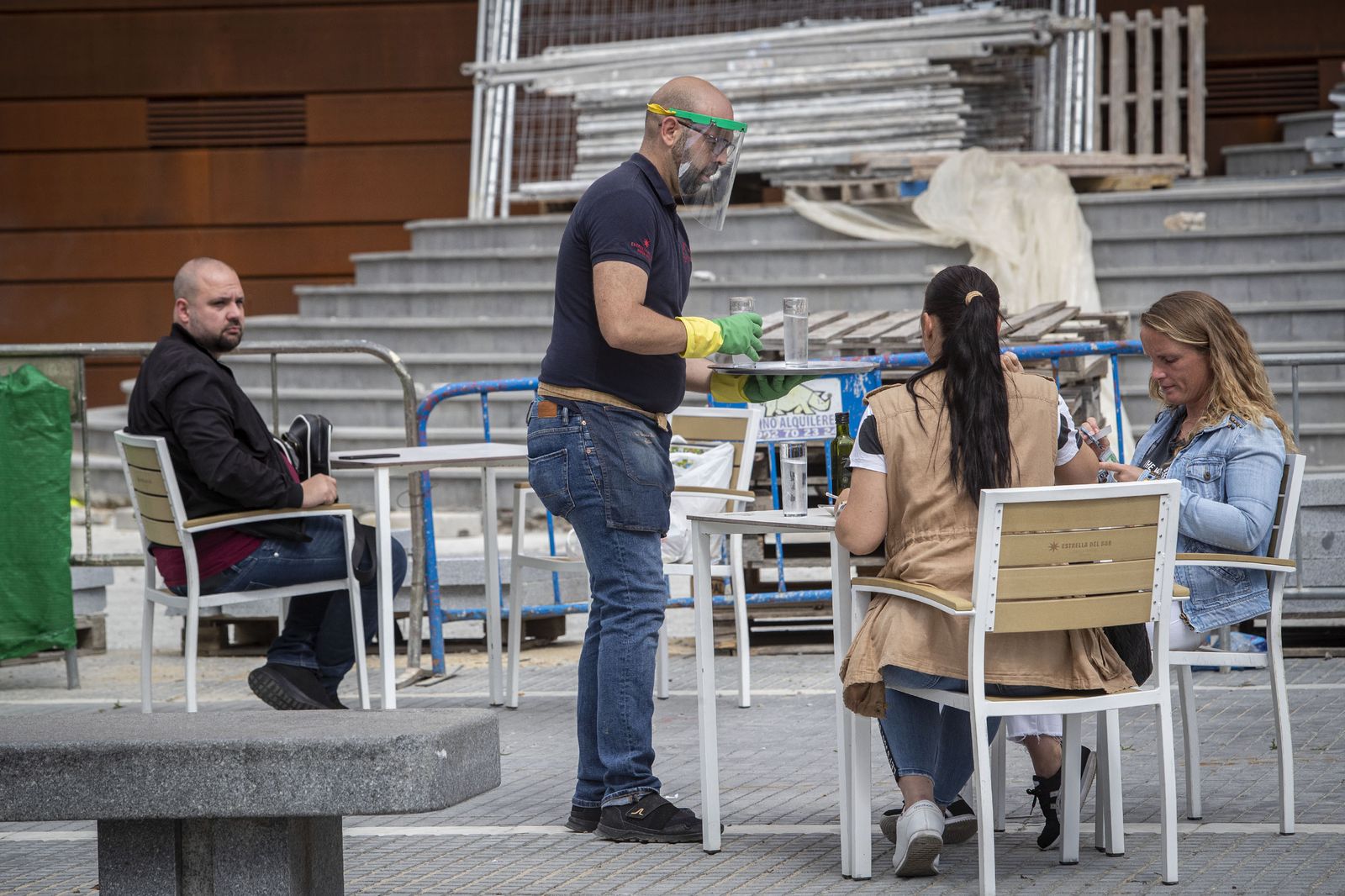 Terraza de uno de los bares situados en las inmediaciones del Ayuntamiento.