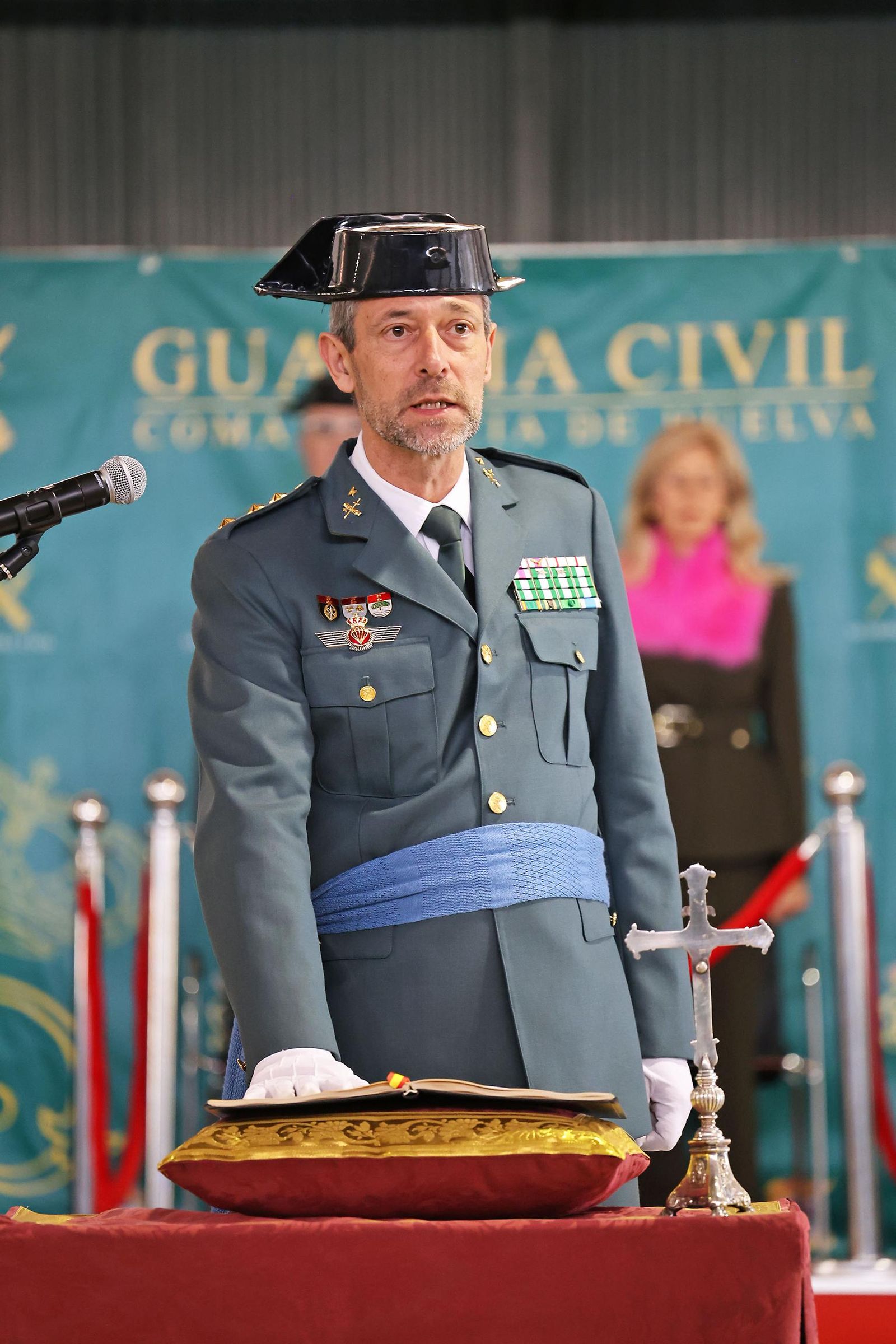 Imágenes de la jura del cargo de Julio Serrano Checa como Jefe de la Comandancia de la Guardia Civil de Huelva