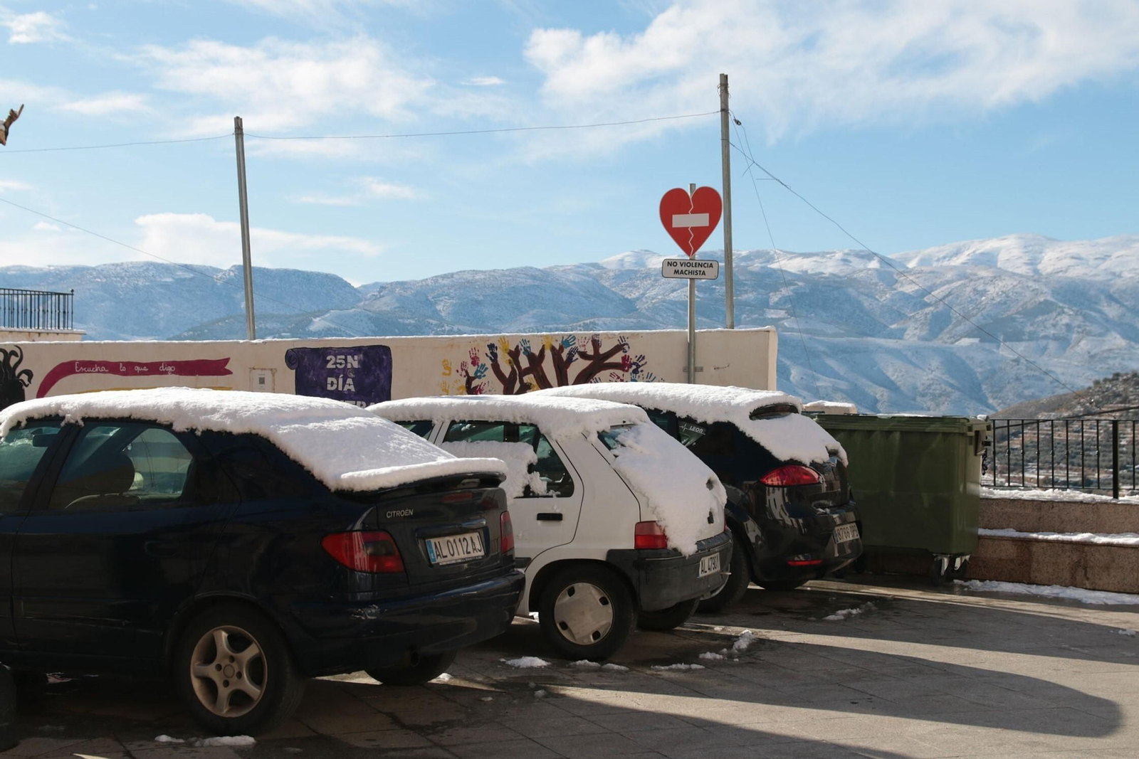 La nieve cubre de blanco la Alpujarra Almeriense