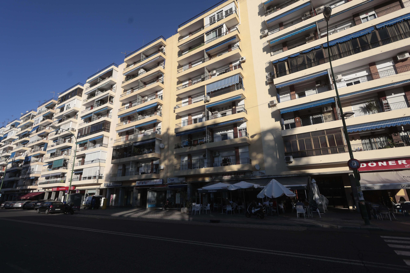 Los negocios de Reina Mercedes siguen dentro del mapa de ruidos de la ciudad.