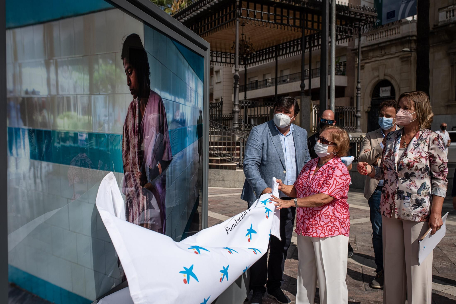 La presentación de la exposición de Cristina García Rodero "Tierra de Sueños" en imágenes