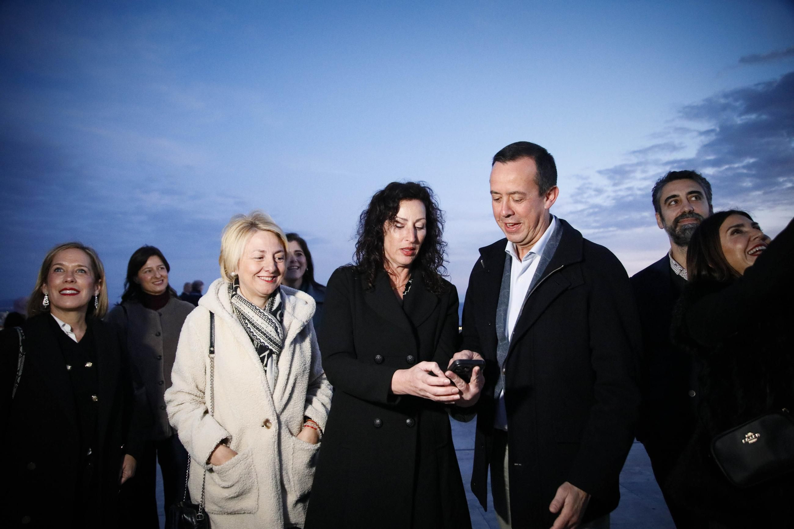 Las mejores imágenes del encendido de luces en el Cerro de San Cristobal de Almería