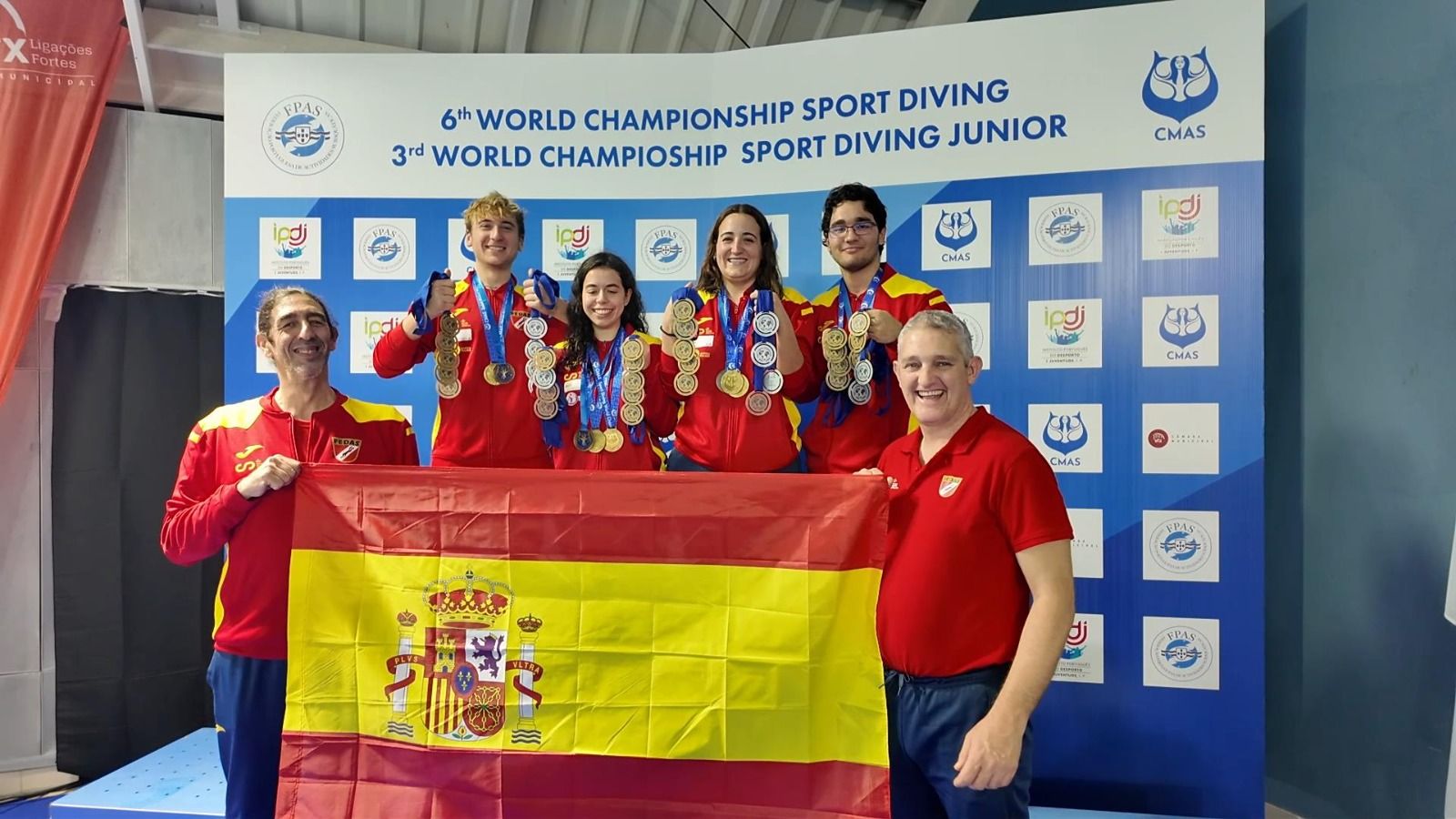 Noelia Pérez Román, junto a sus compañeros del combinado nacional.