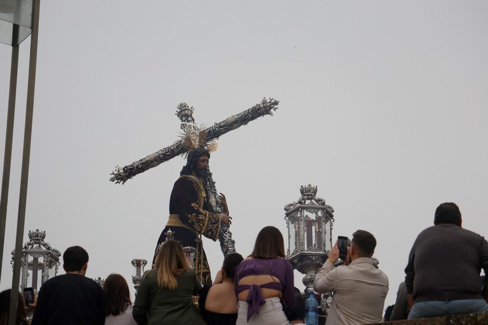 La procesión de la Vera-Cruz de Córdoba en este Domingo de Ramos, en imágenes