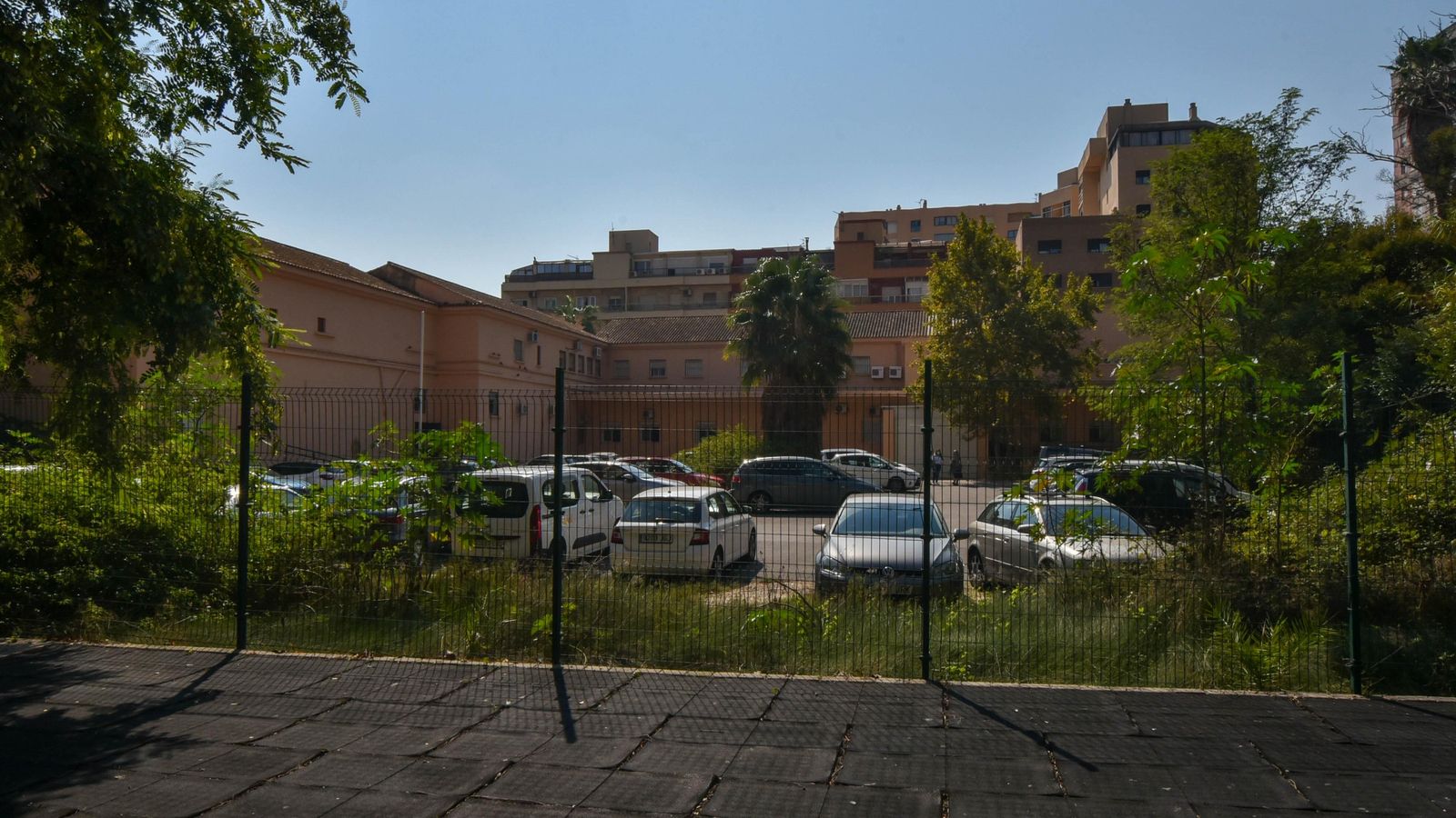 El aparcamiento de la Audiencia, zona que se aprovechará para el nuevo edificio.
