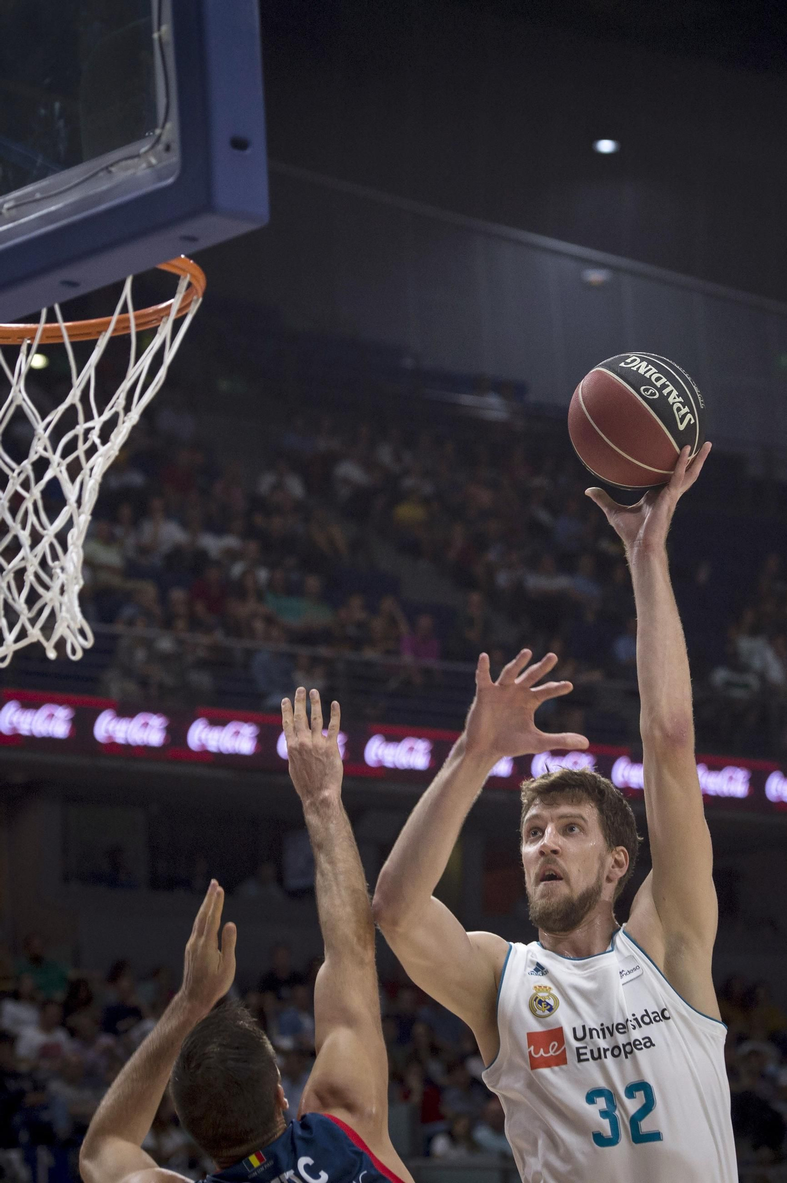 La carrera de Ognjen Kuzmic, en fotos