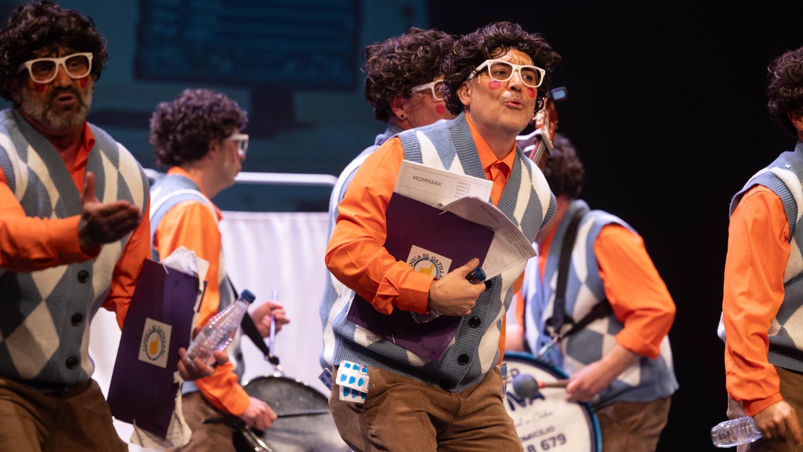 Chirigota Los auténticos pitorrisas. foto Lourdes de Vicente2.jpg