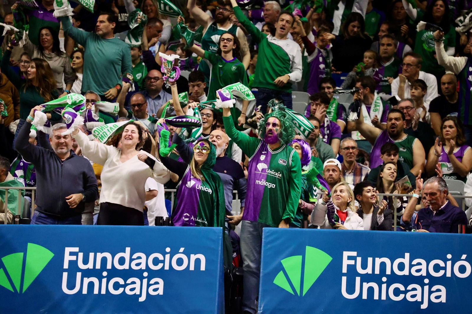 Búscate en las gradas del Carpena en el Unicaja-Baxi Manresa