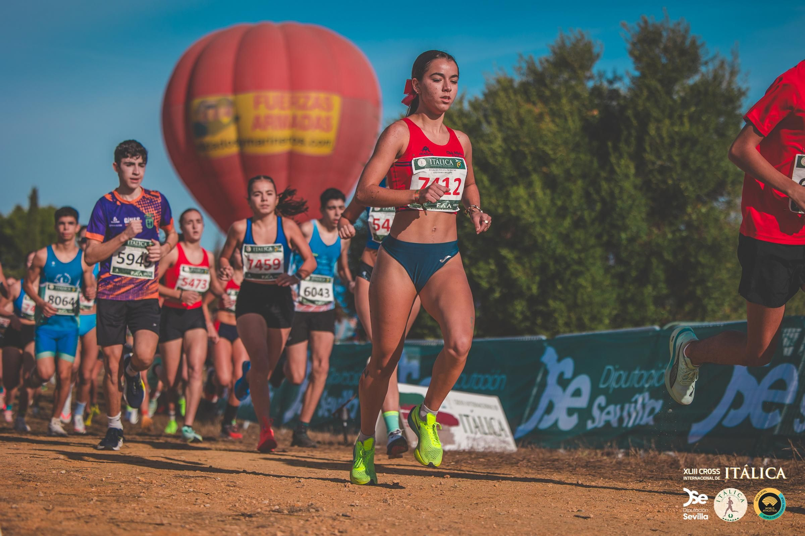Búscate en las fotos del Cross de Itálica 2025 | 6