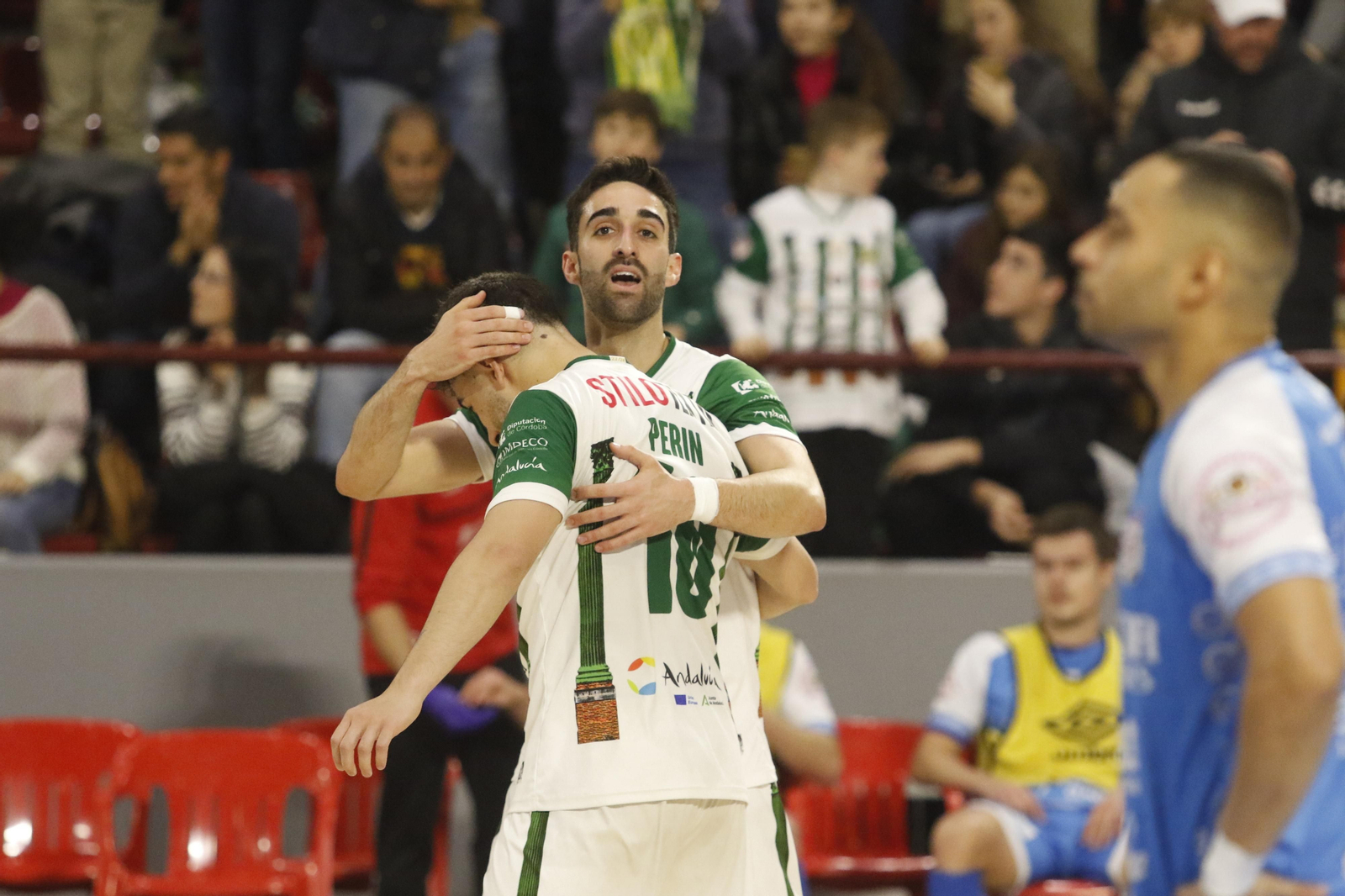 Las mejores fotos de la victoria del Córdoba Futsal ante el Noia