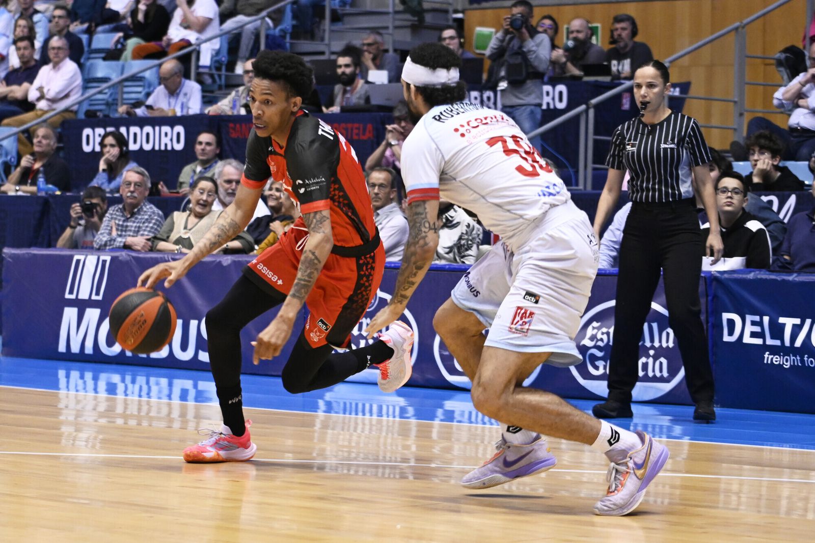 Joe Thomasson se estrenó con la camiseta del Covirán Granada.