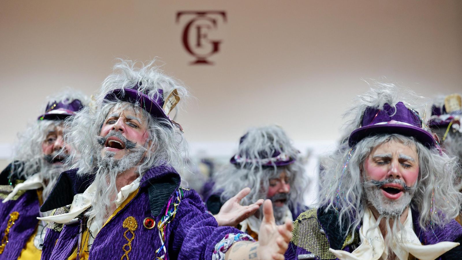 Búscate entre las mejores imágenes de la décima sesión de preliminares del COAC 2025