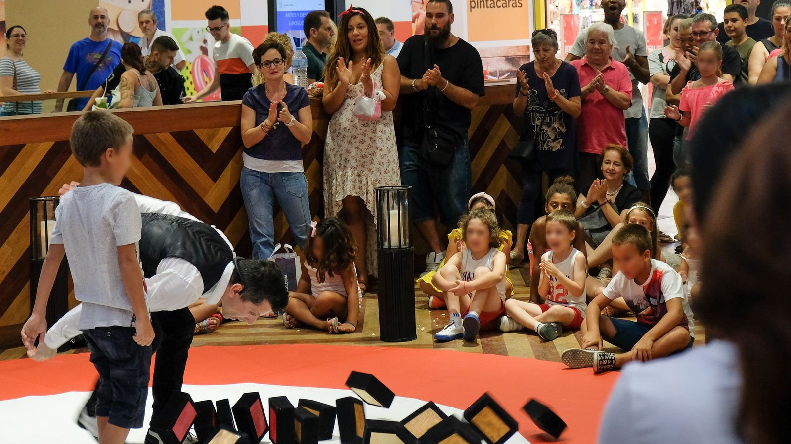 Magia para niños en Los Arcos, este verano.