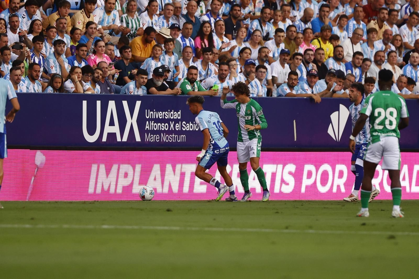El Málaga CF-Real Betis del XXXV Trofeo Costa del Sol, en imágenes