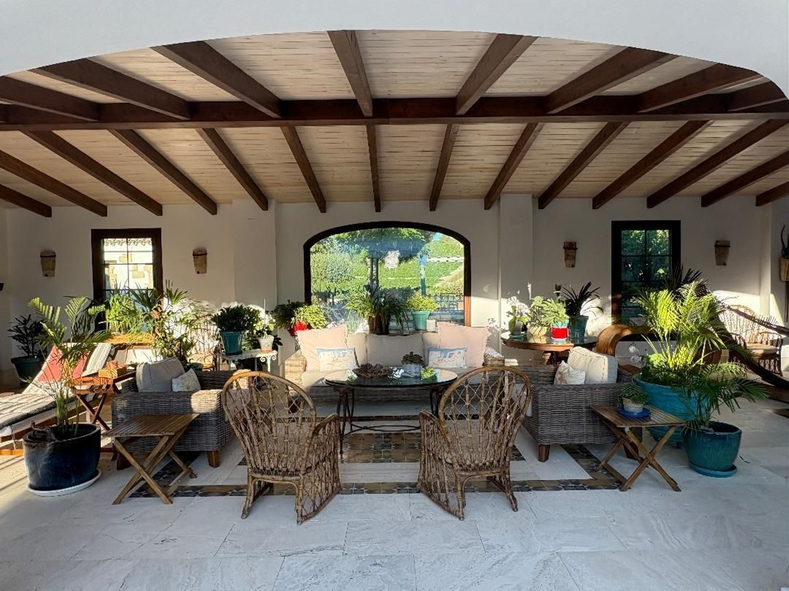 De andar por casa, en imágenes: Cortijo y viñedos en Jerez