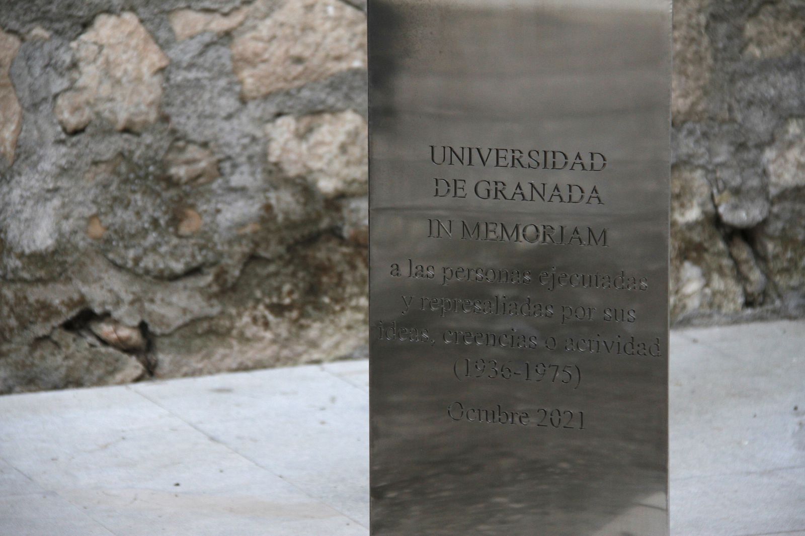 Monolito en memoria de los represaliados y ejecutados.