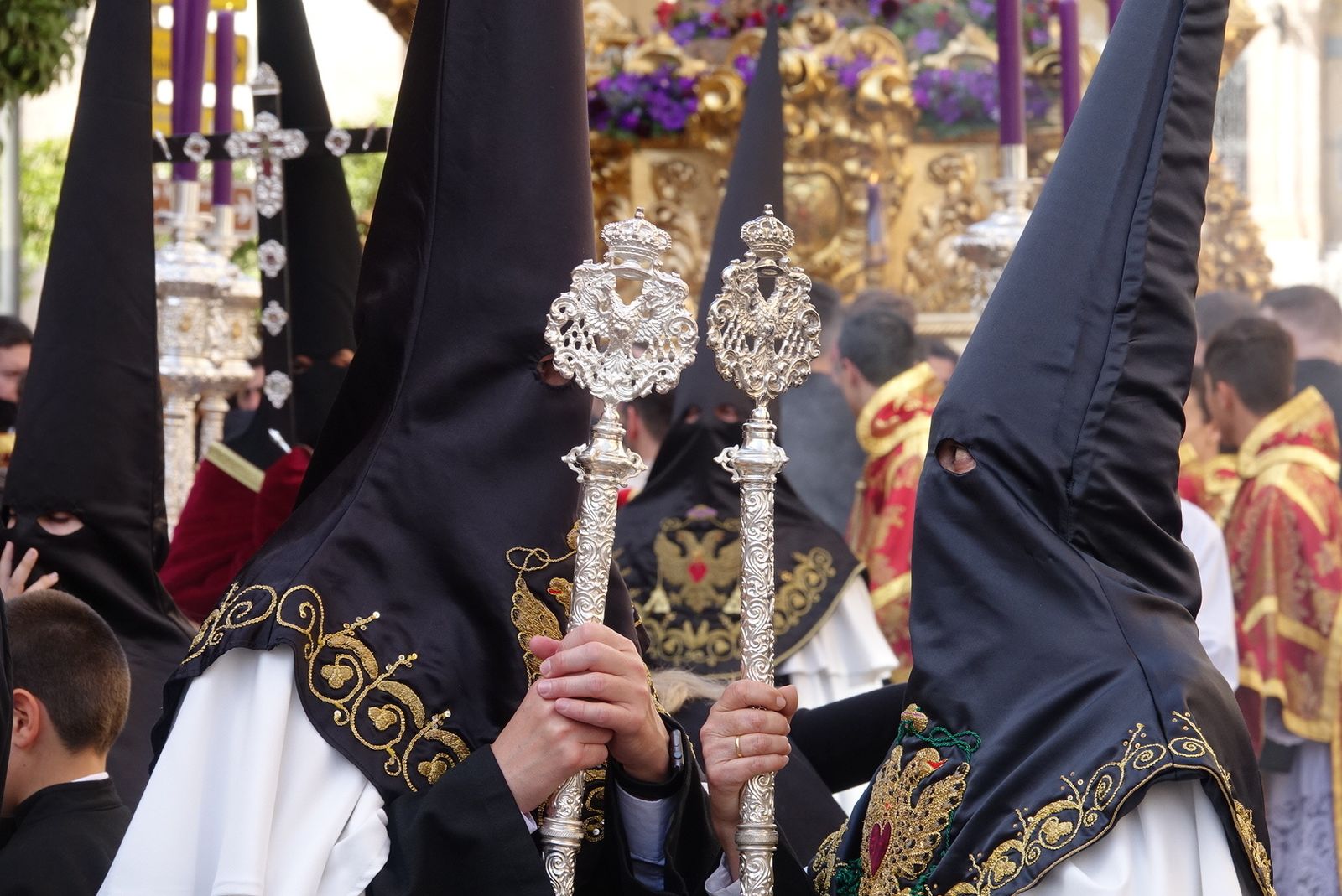 Las fotos de la cofradía del Amor, en el Viernes Santo de Málaga