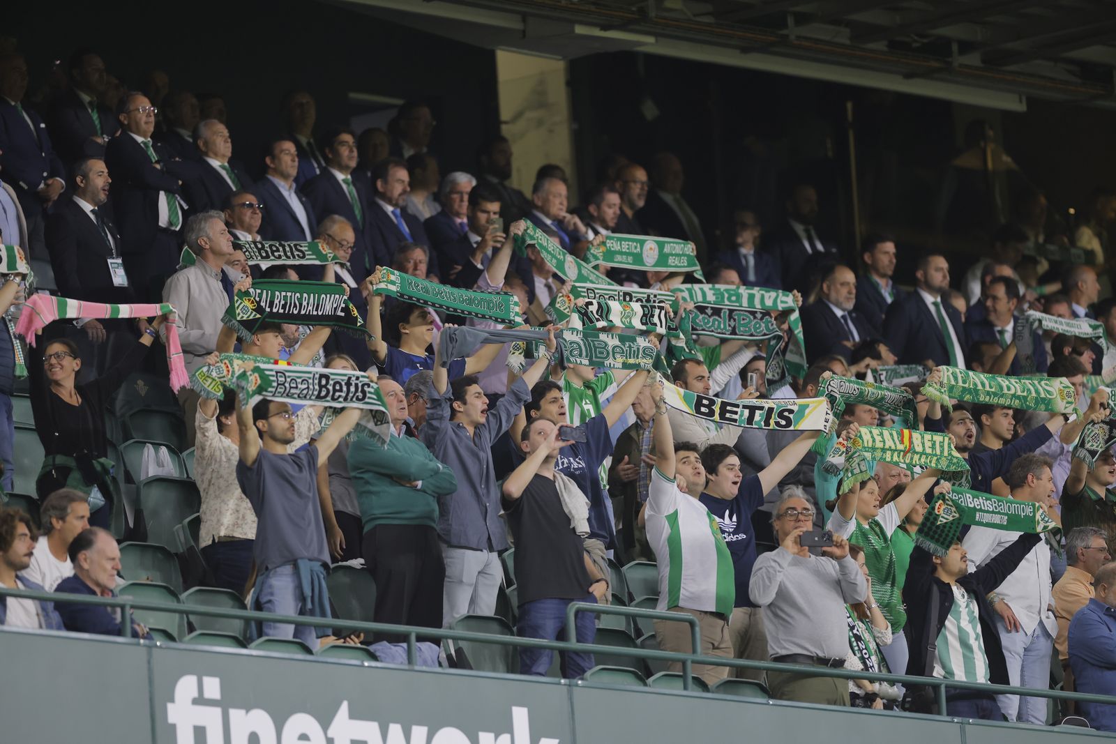 Búscate en las fotos de Betis-Getafe