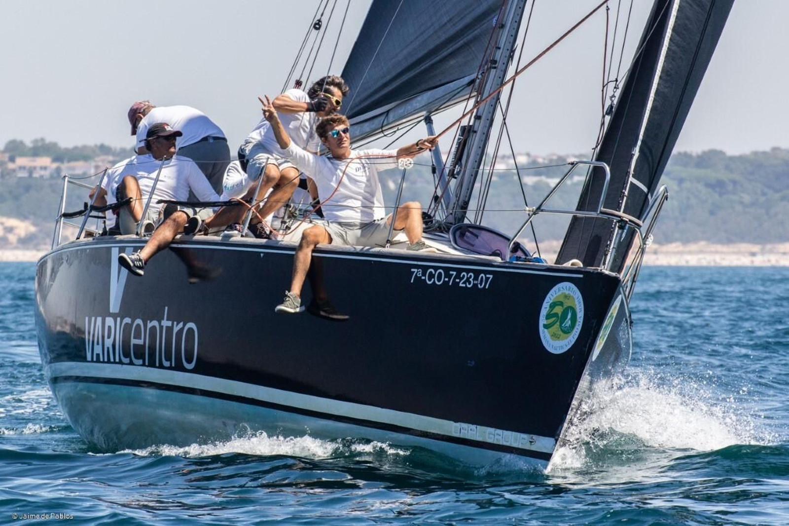 El 'Varicentro', durante su participación en aguas gaditanas.