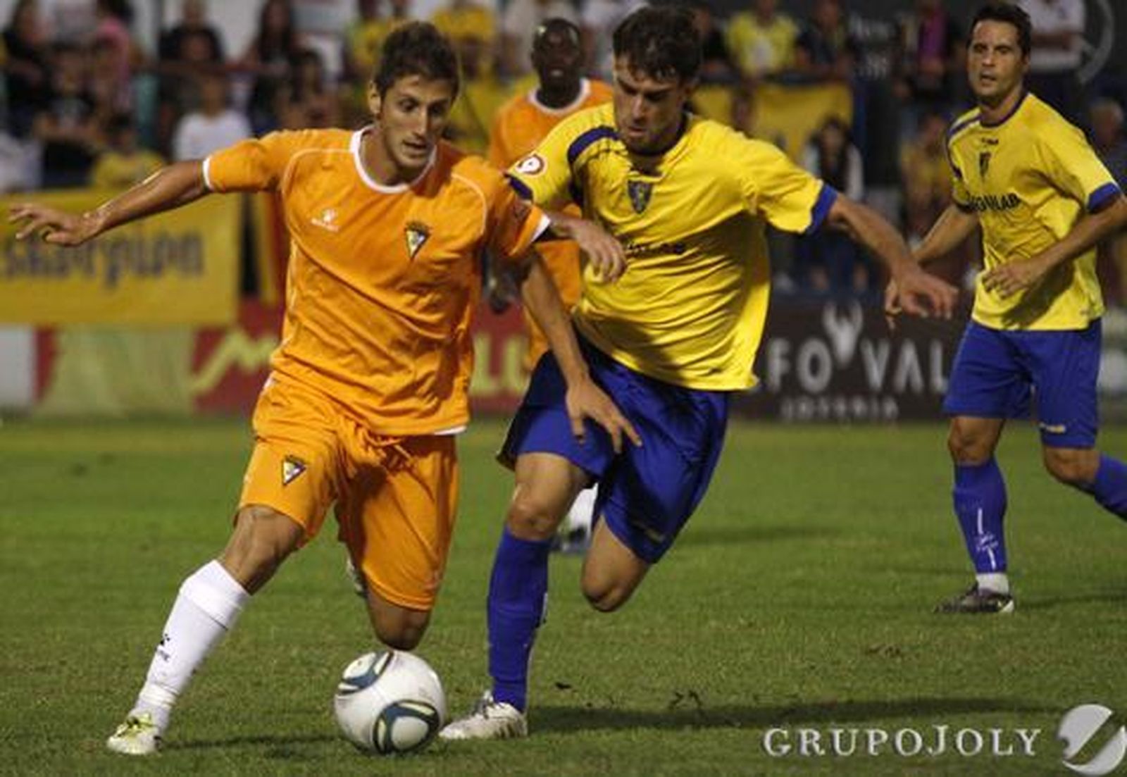 El salmantino apenas tuvo oportunidades de lucir. 

Foto: LOF