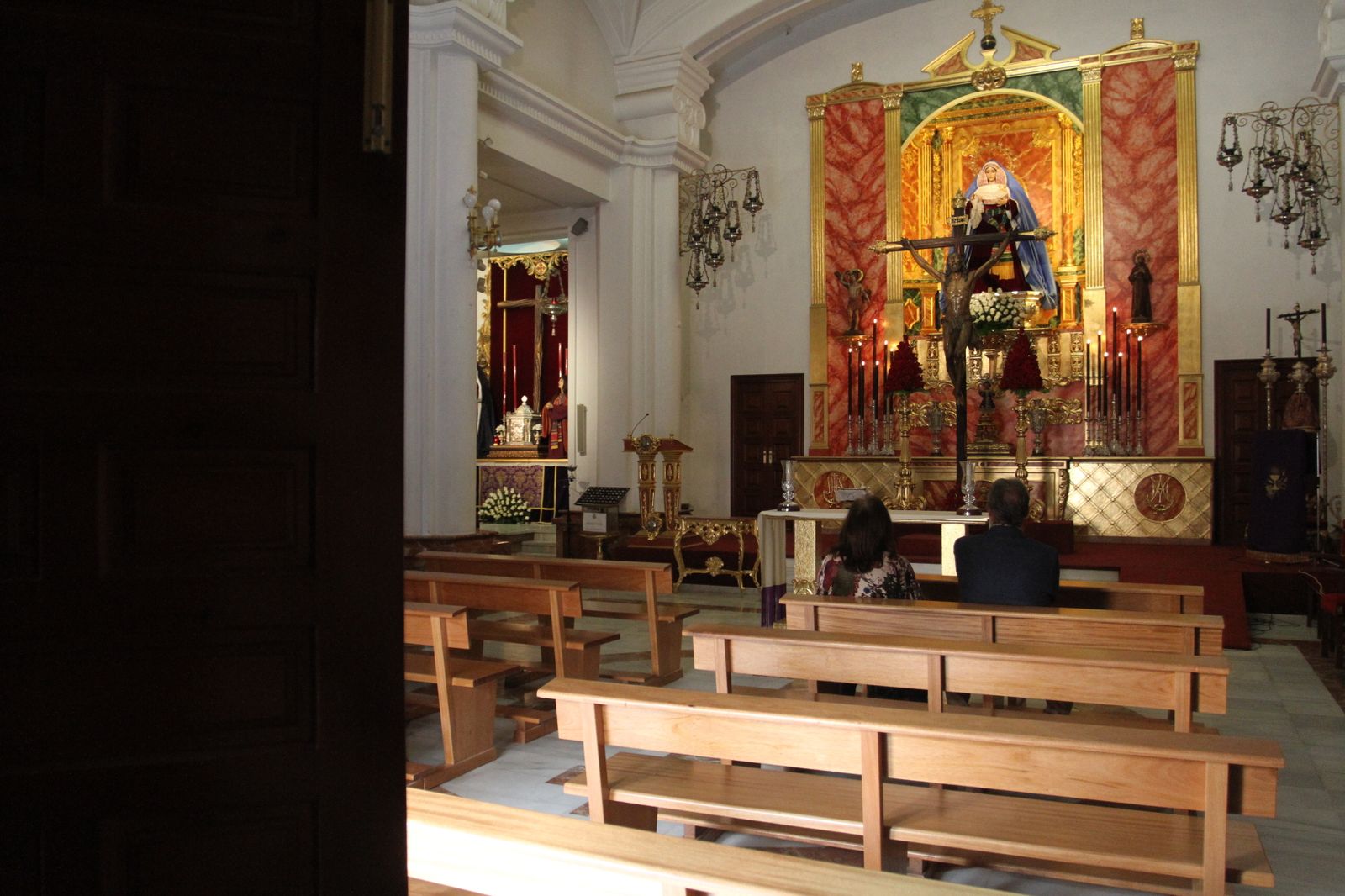 EL besamanos del Cristo de La Expiración, en imágenes