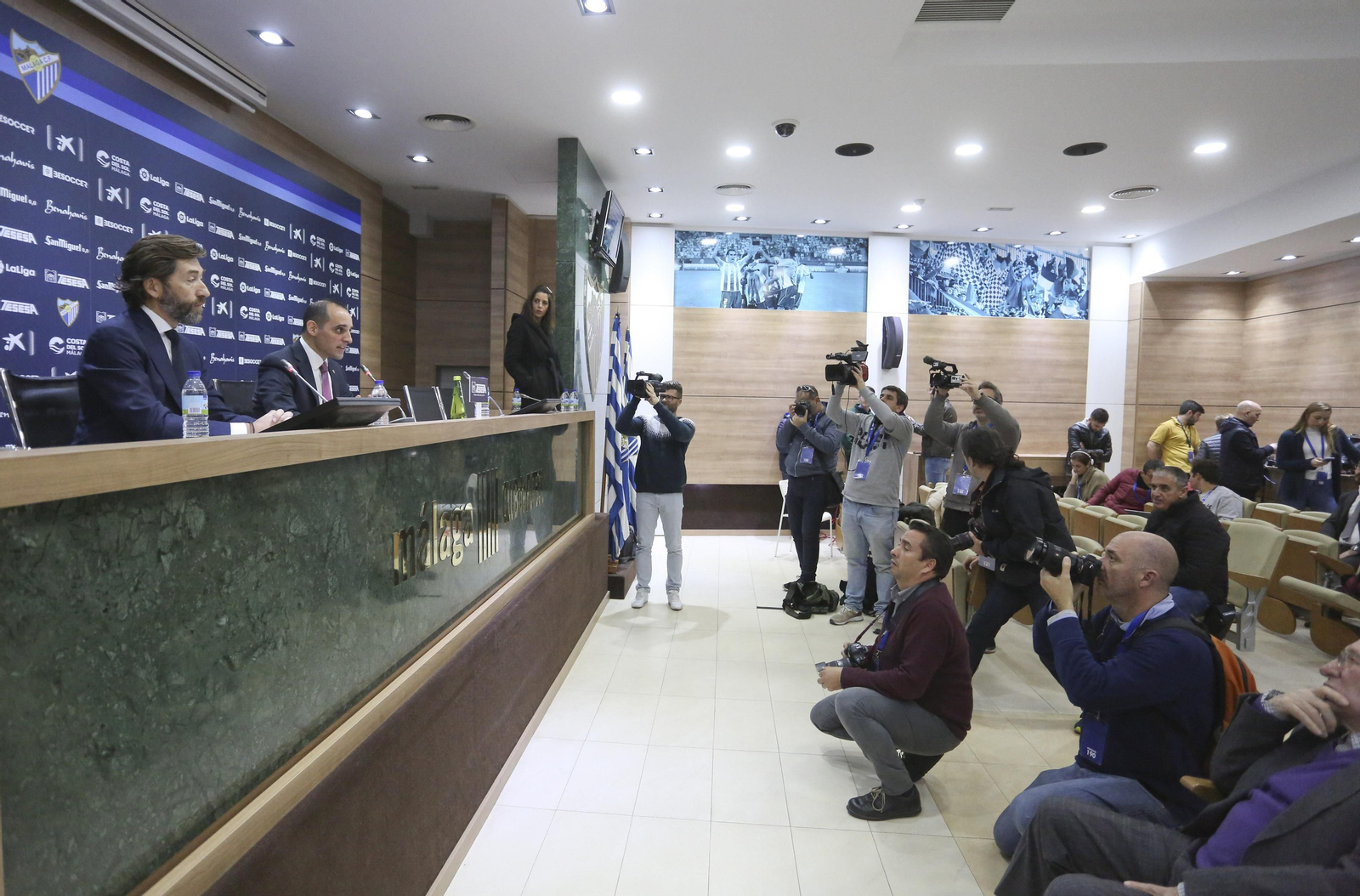 La rueda de prensa de Richard Shaheen, en fotos