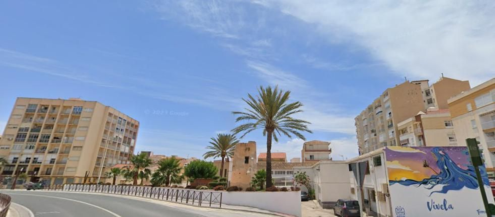 Glorietas o zonas ajardinadas: algo más de tres millones de euros para cambiar la fisionomía de la carretera de Torrenueva Costa