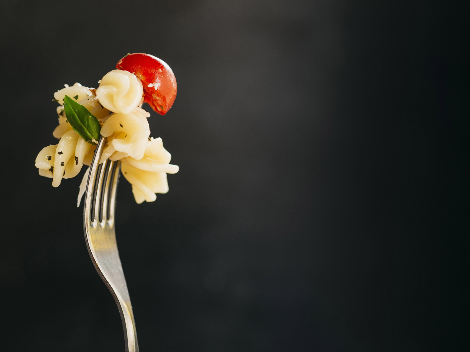 La pasta es uno de los alimentos que dejan de comerse si se está a dieta.