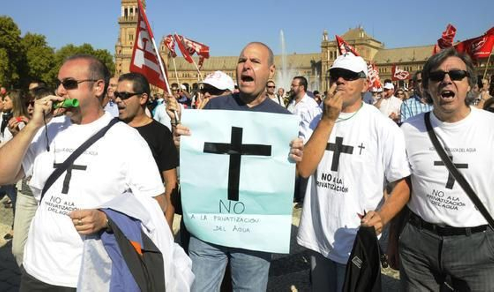 Portestas durante la reinauguración de la Plaza de España.

Foto: Juan Carlos Vázquez