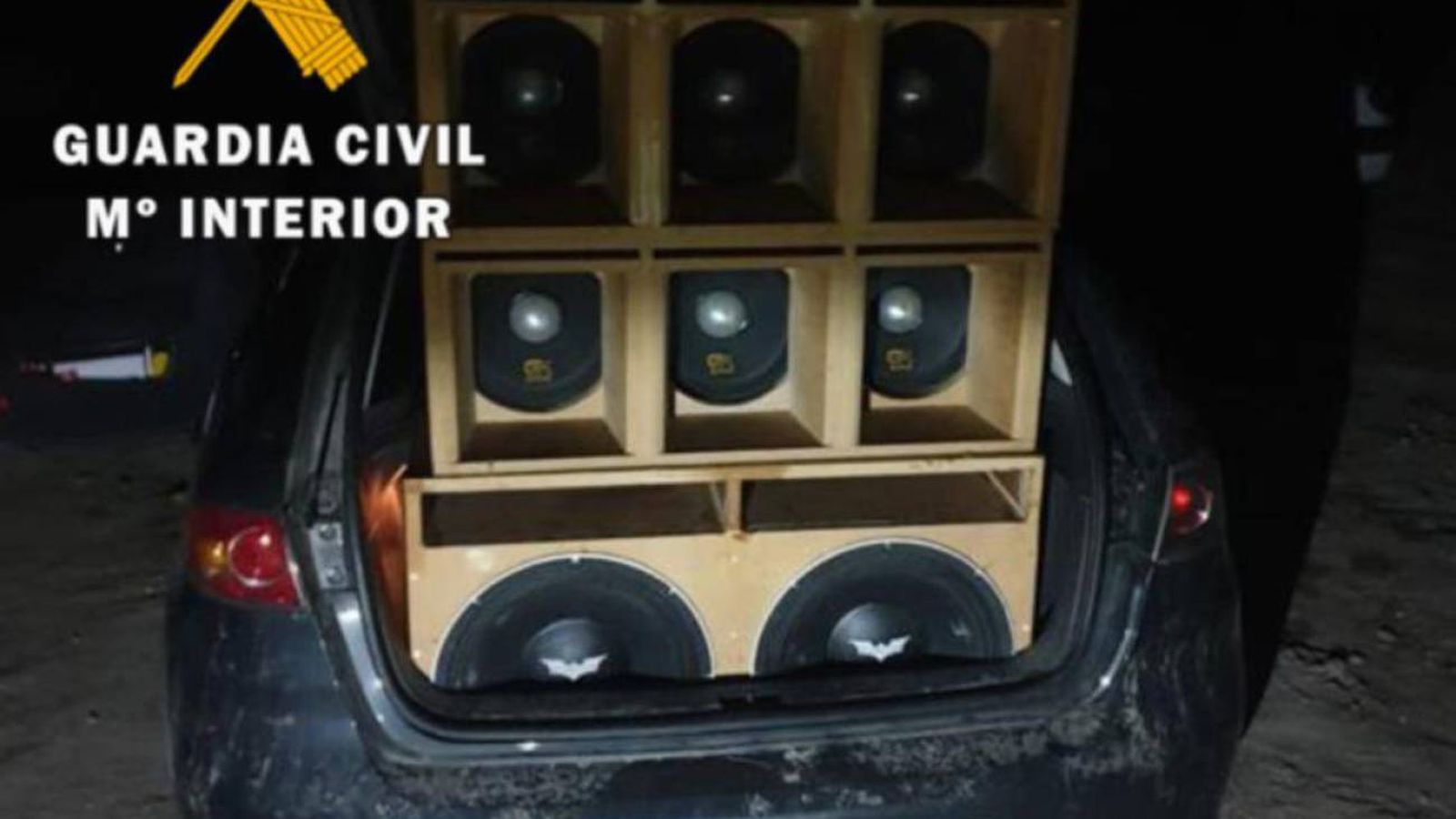 Un sistema de sonido irregular