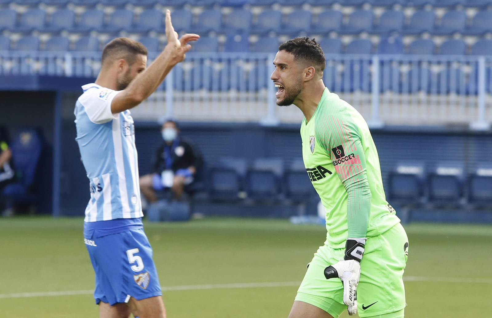 Lombán y Munir, en un lance del partido.