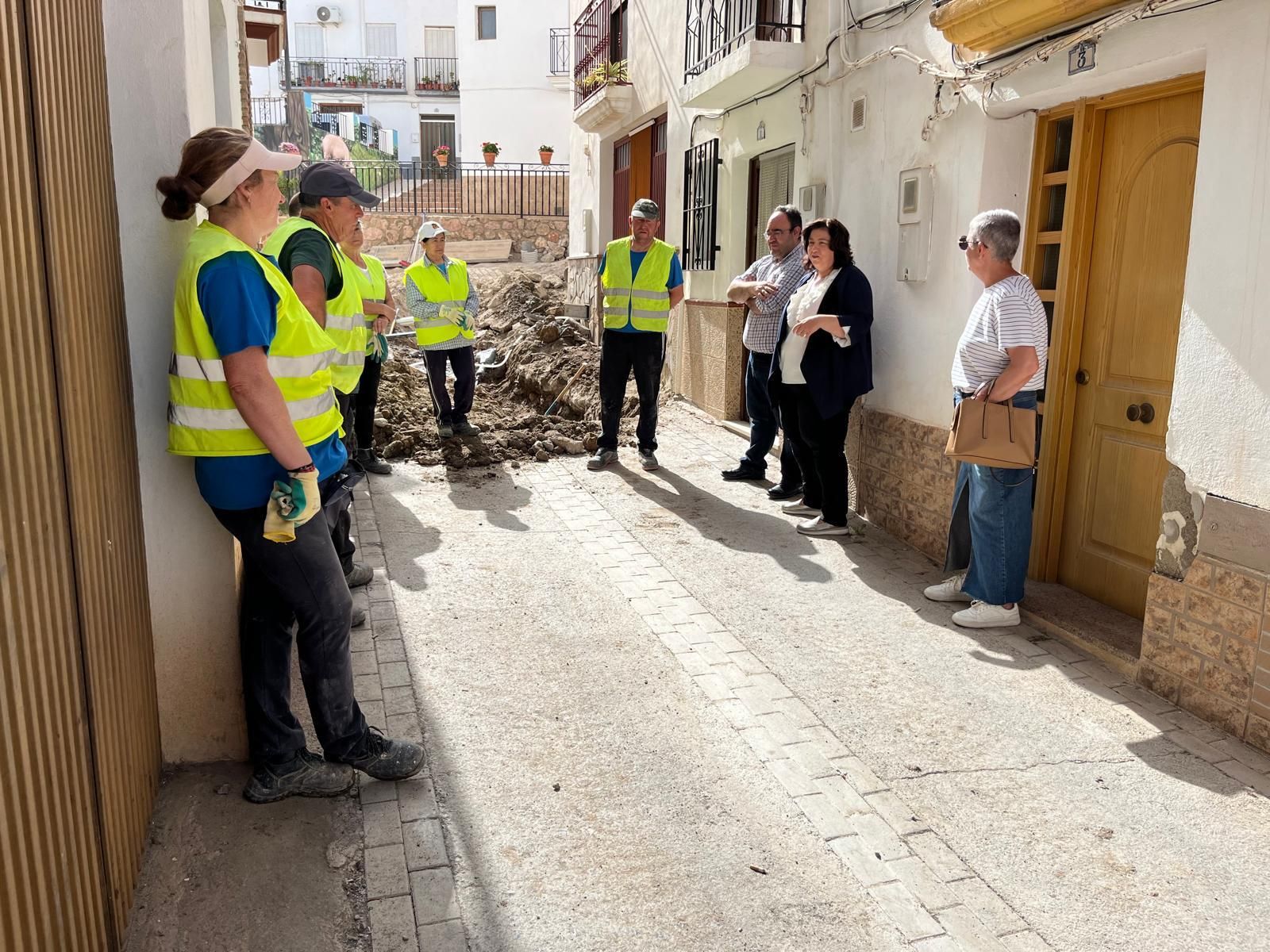 Visita a las obras del PFEA en Alcolea.