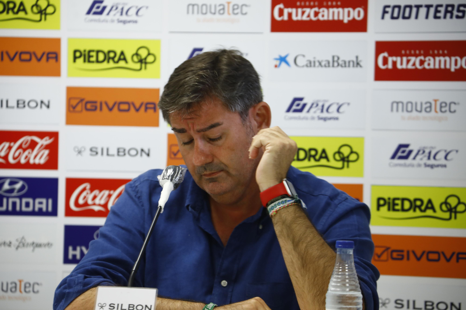 Las imágenes de la despedida de Miguel Valenzuela del Córdoba CF