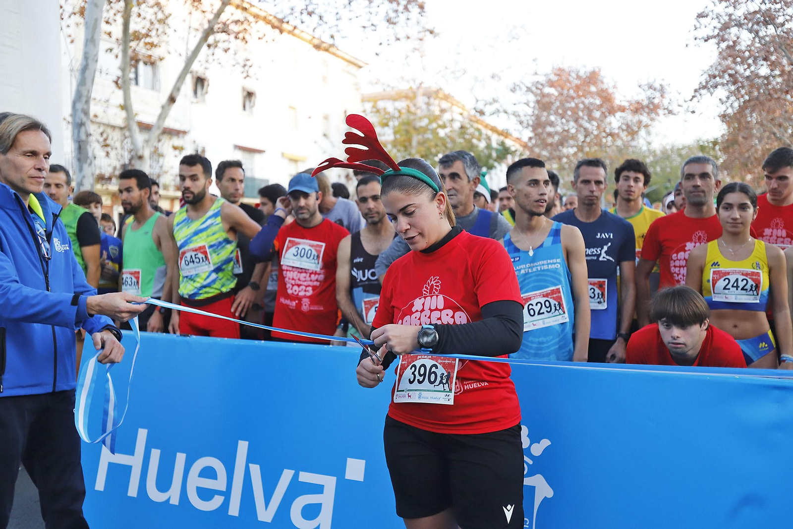 Imágenes de la XIII carrera de San Silvestre en Huelva