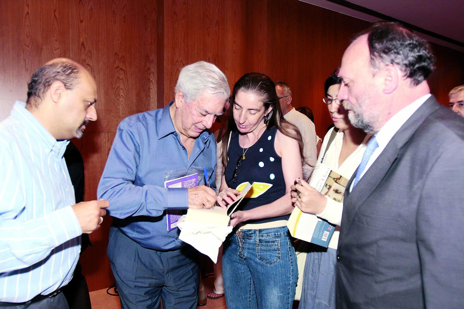 Vargas Llosa en Granada: Las imágenes de su investidura como honoris causa por la UGR