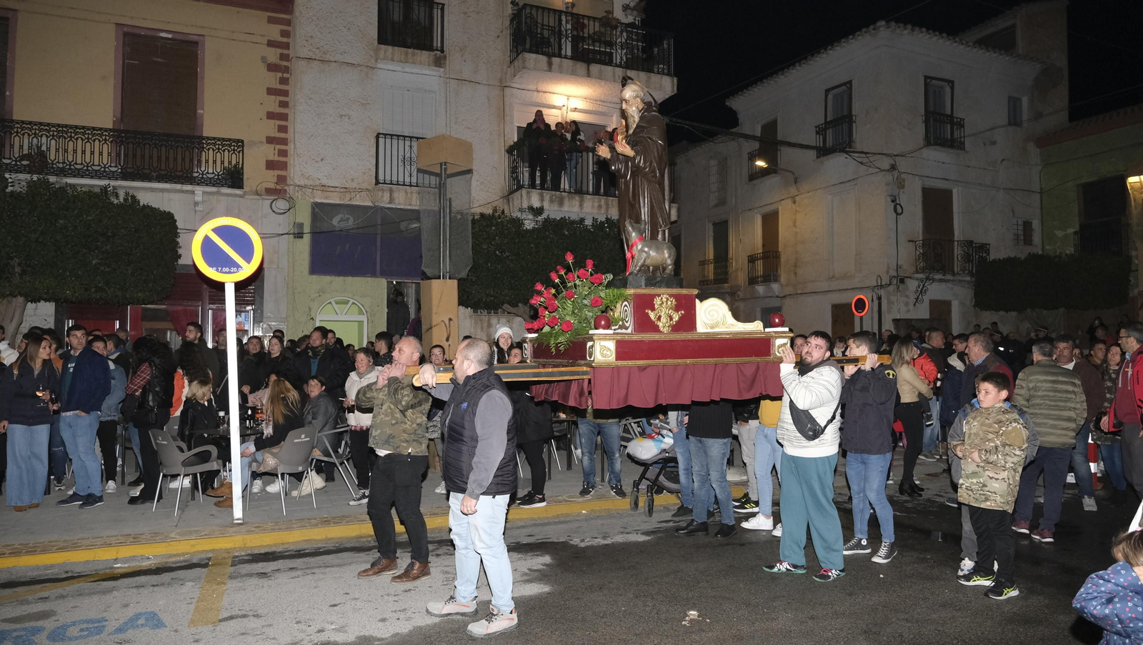 Imágenes de las Fiestas de San Antón y San Cayetano, de Cantoria