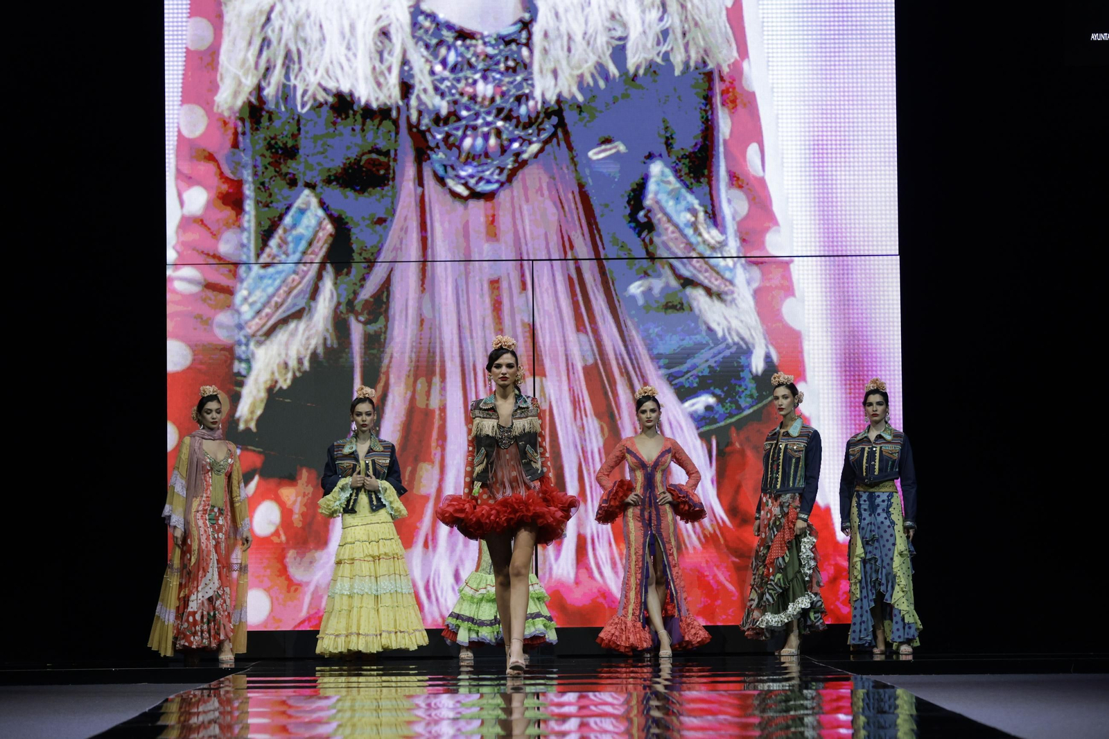 Desfile de Castrejón en SIMOF 2025, todas las fotos