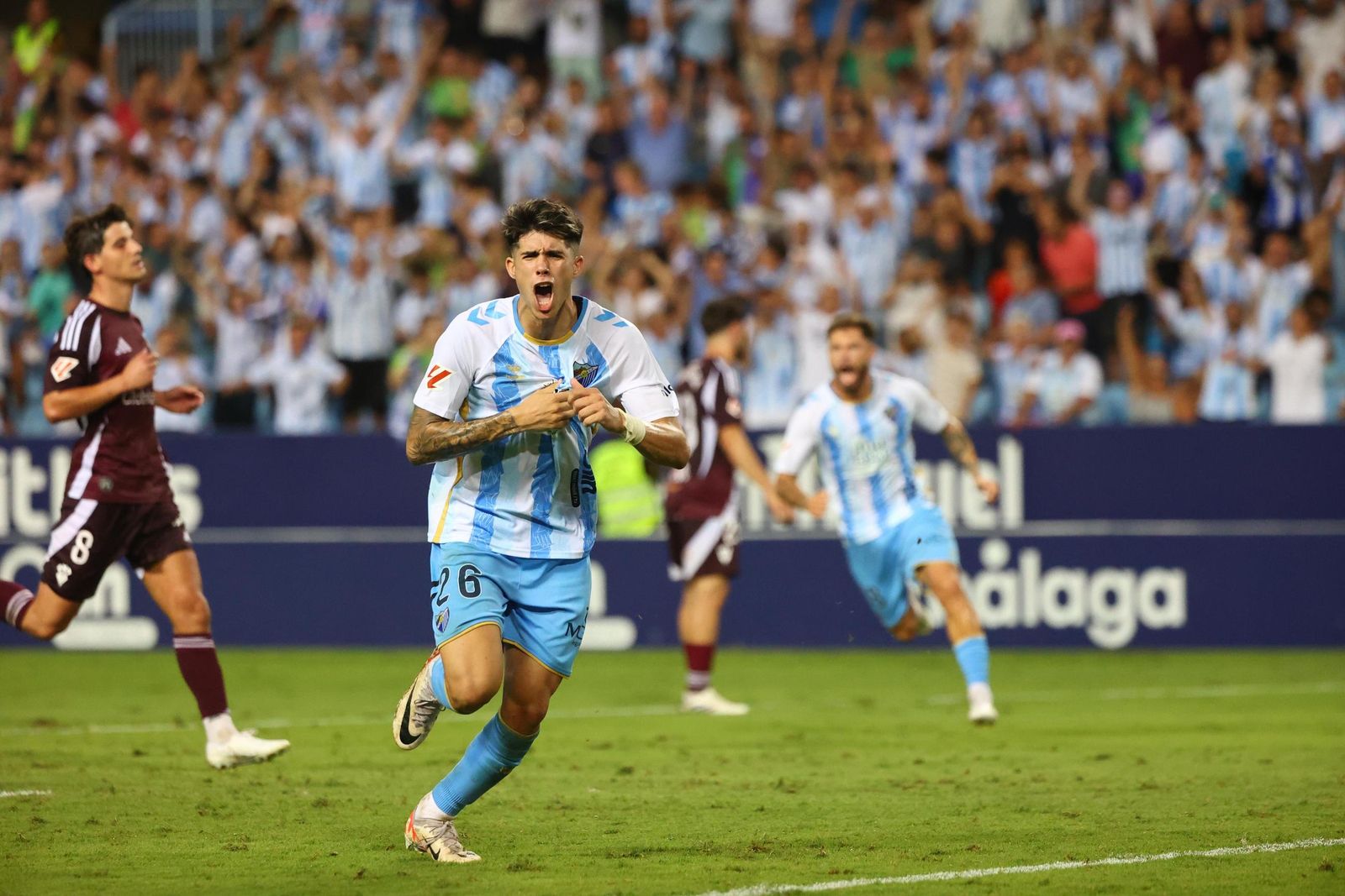 Búscate en las gradas de La Rosaleda en el Málaga CF - Albacete