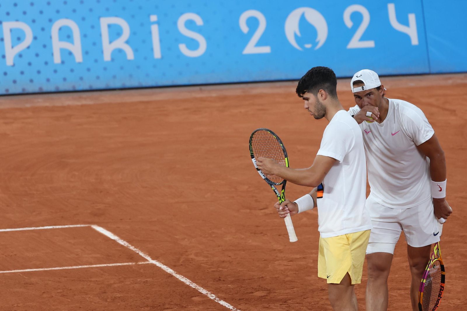 Entrenamiento de Rafa Nadal y Alcaraz vs Marcel Granollers y Pablo Carreño.