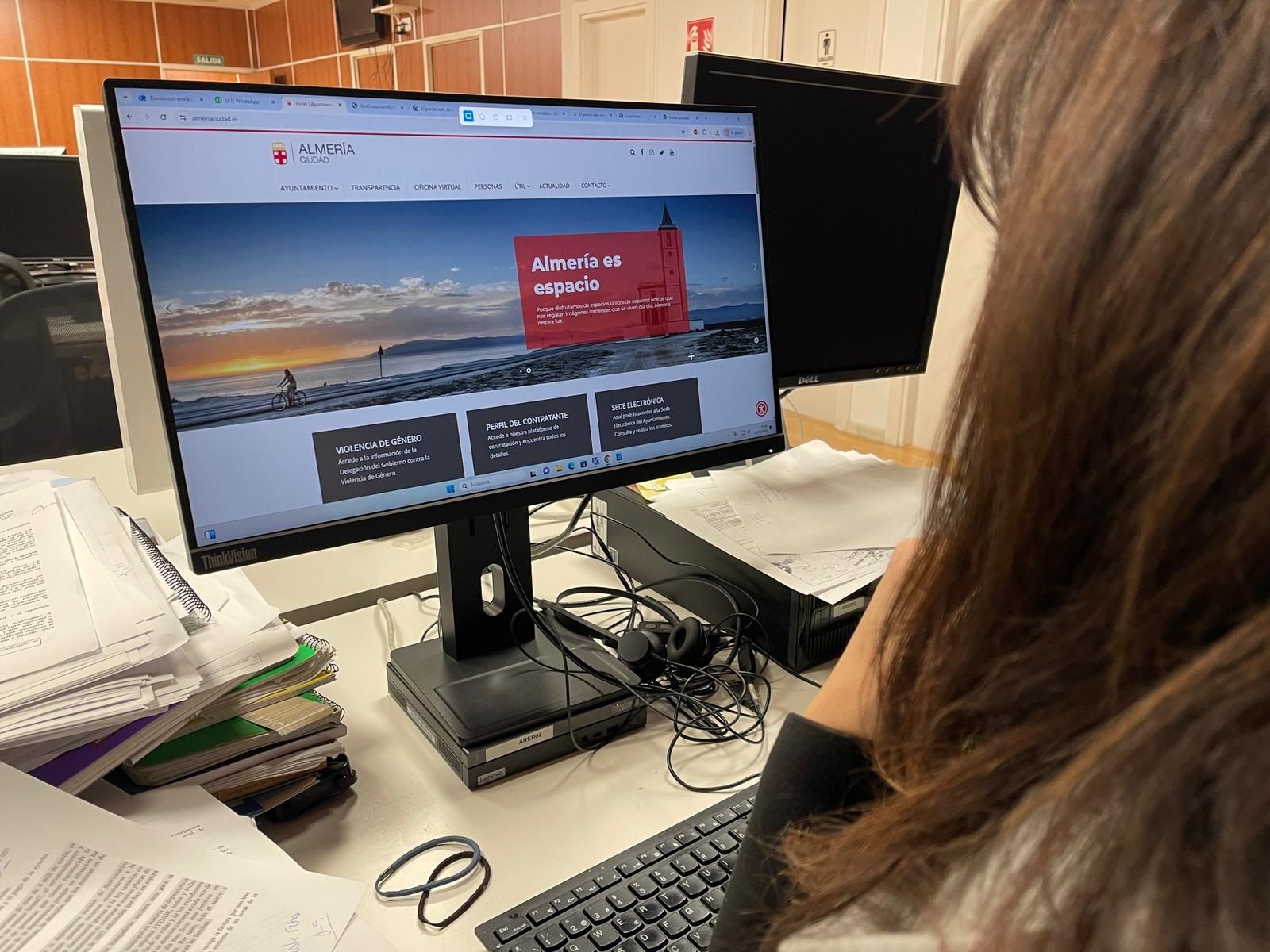 Una usuaria del portal web Almería Ciudad.