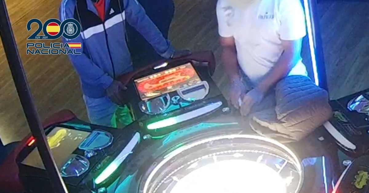 Cazan en Algeciras a dos hombres que amañaron una ruleta y se llevaron más de 10.000 euros en solo tres horas