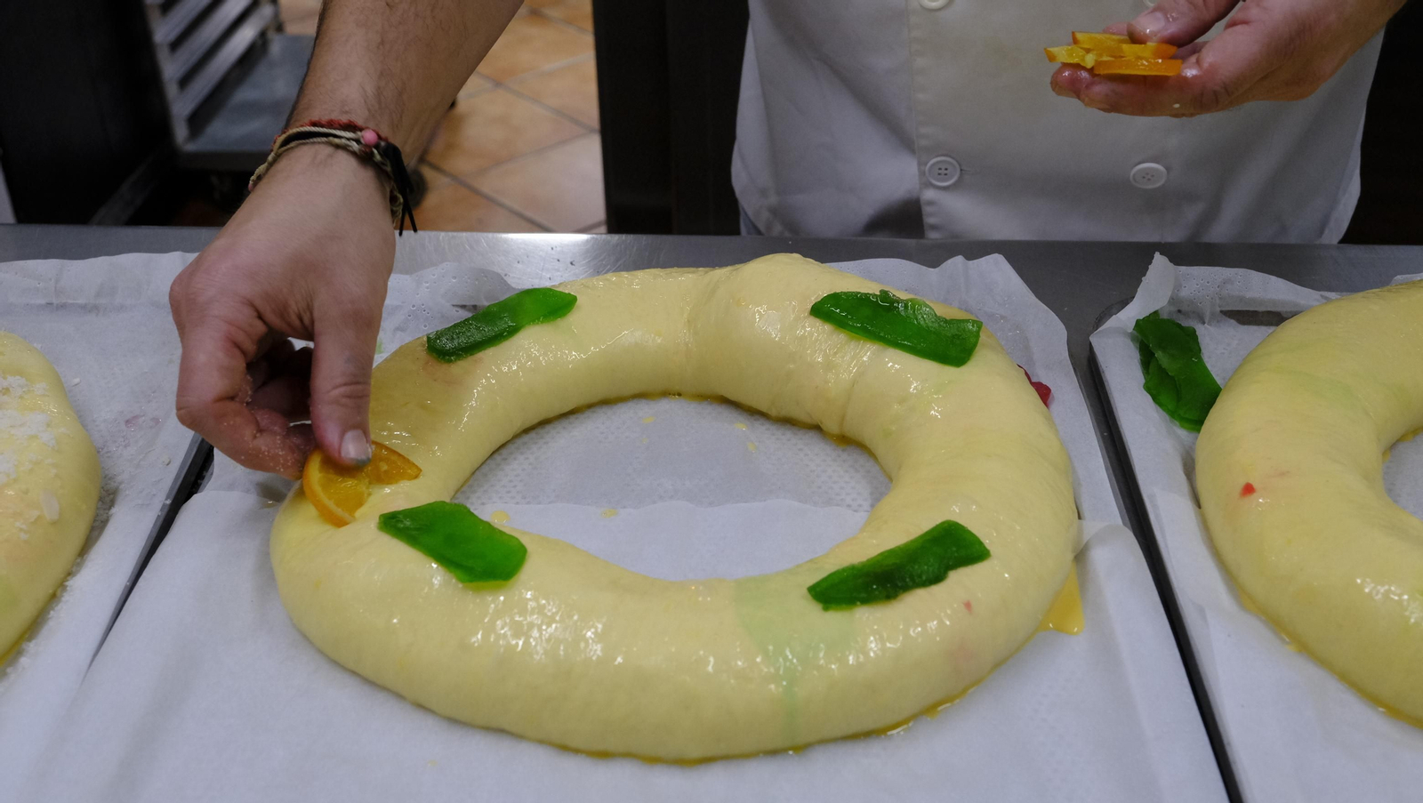 Fotogalería del roscón de reyes en Pastelería Yemadi, en Almería