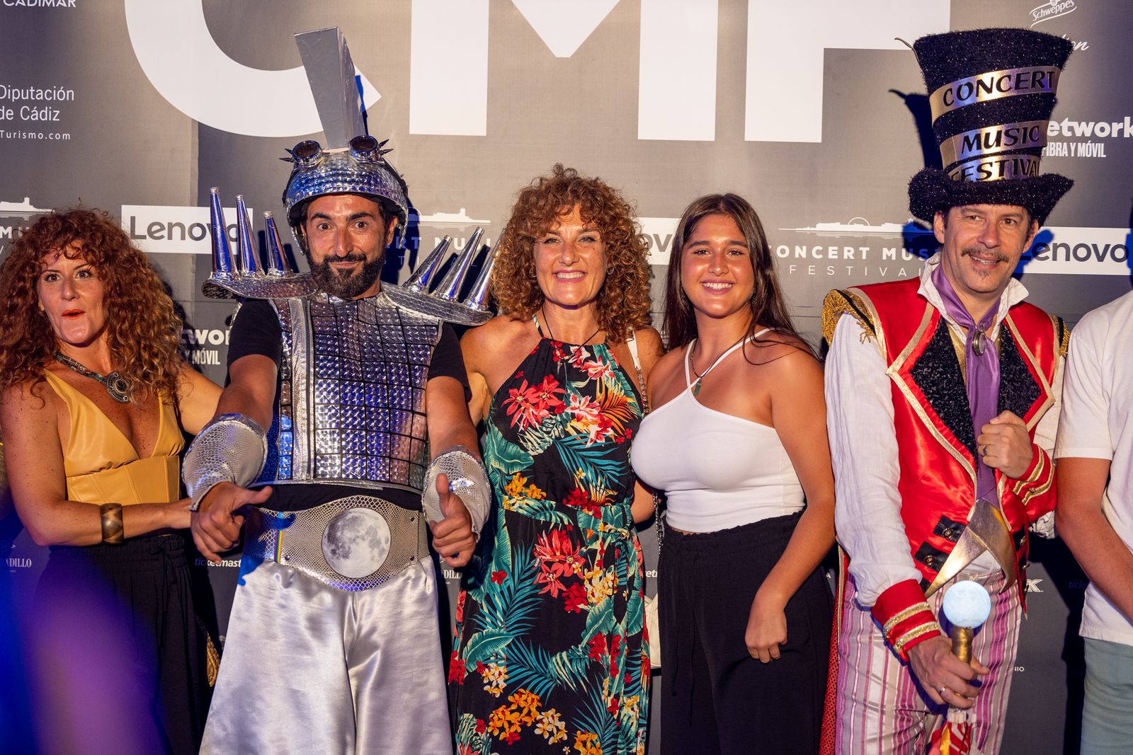 Búscate en el concierto de Black Eyed Peas en el Concert Music Festival en Chiclana