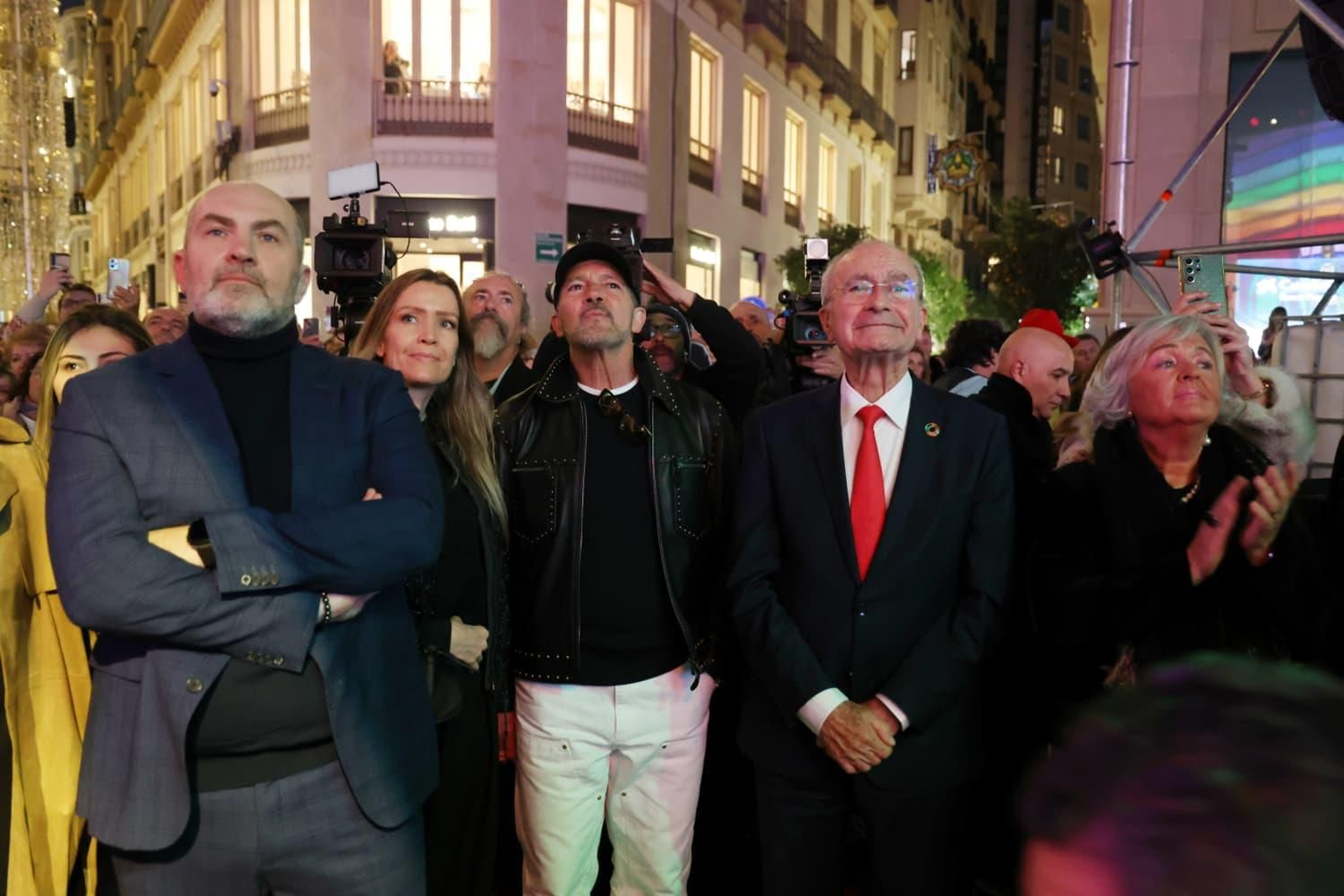 Las nuevas luces de Navidad de la calle Larios de Málaga, en fotos