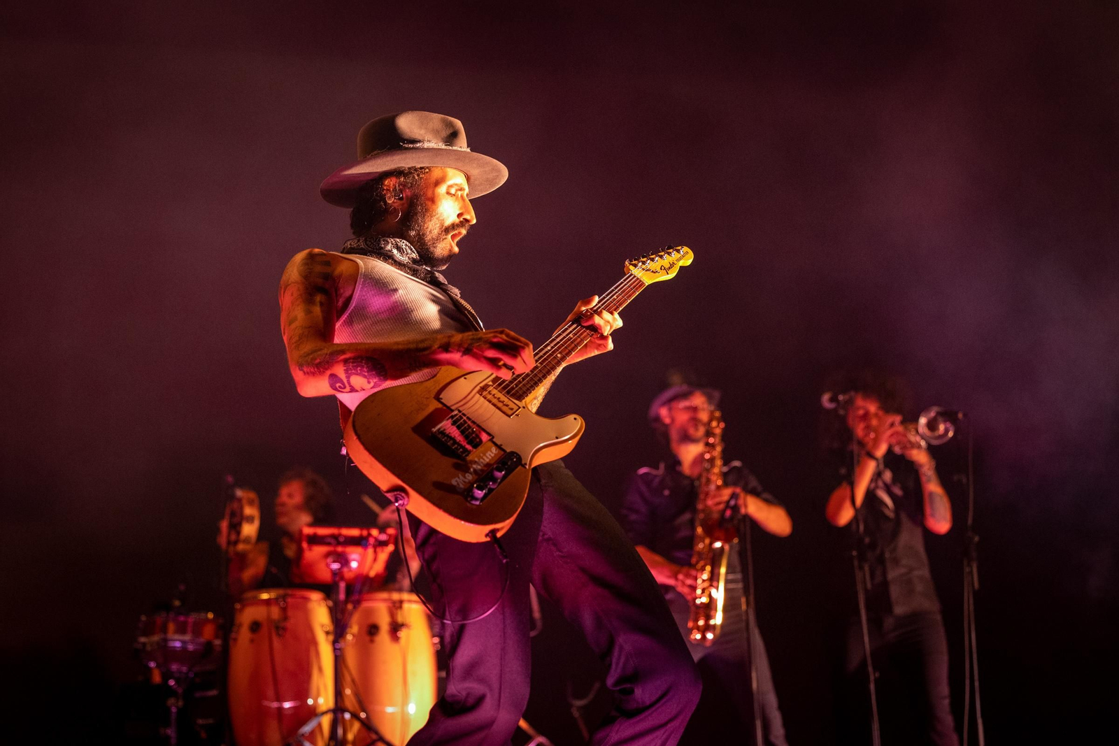 Búscate en el concierto de Leiva en el Concert Music de Chiclana