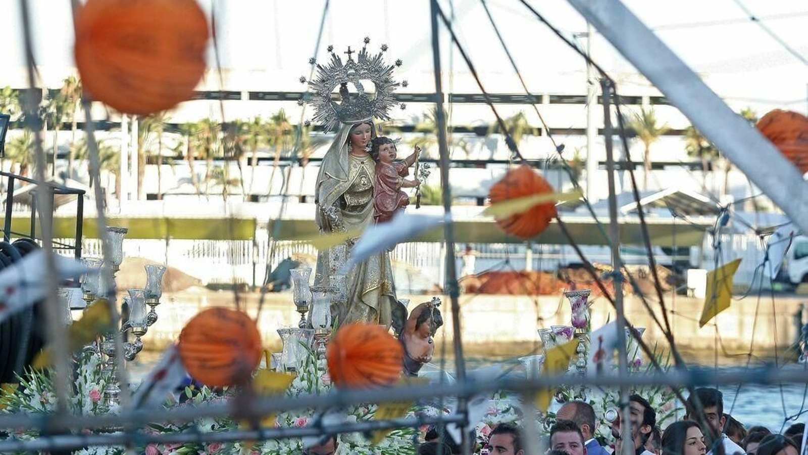 Procesión marítima de la Virgen del Carmen en julio de 2018.