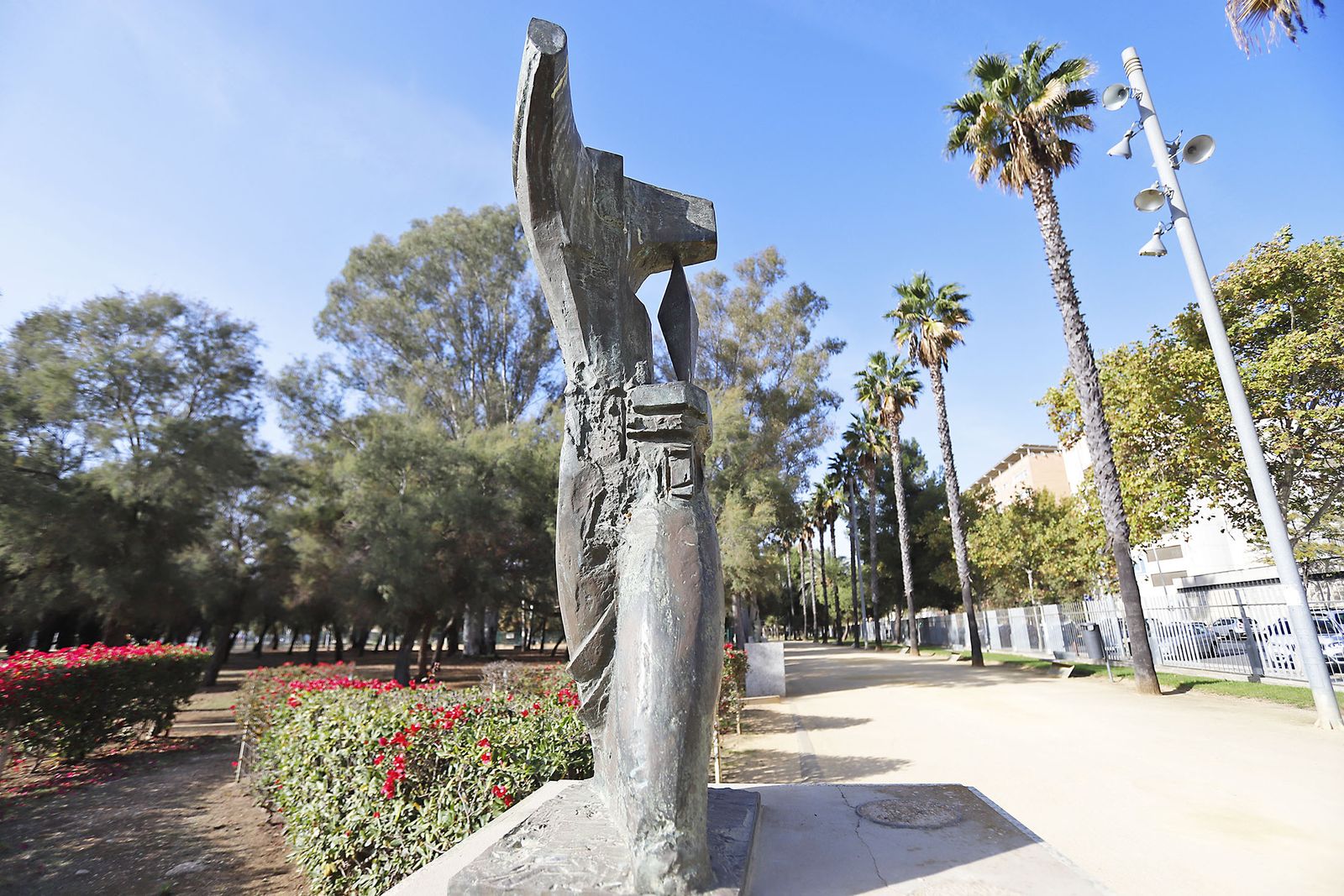 Imágenes del actual estado de las esculturas del museo al aire libre de Huelva