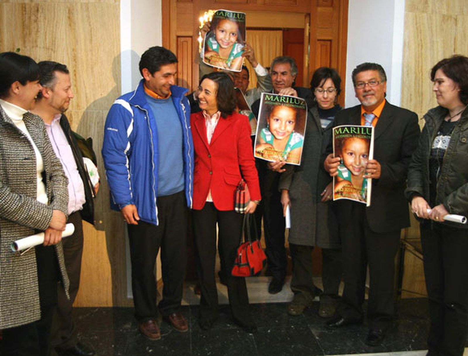 Unas 400 personas reclaman en Córdoba el regreso de Mari Luz a su hogar