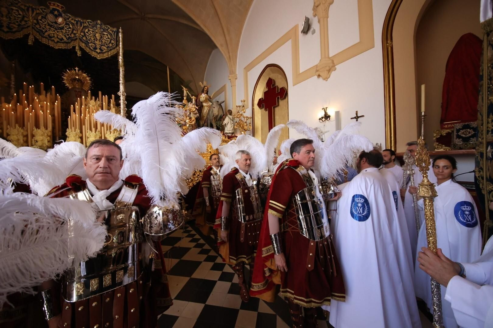 La guardia romana del Señor del Consuelo de la hermandad del Transporte