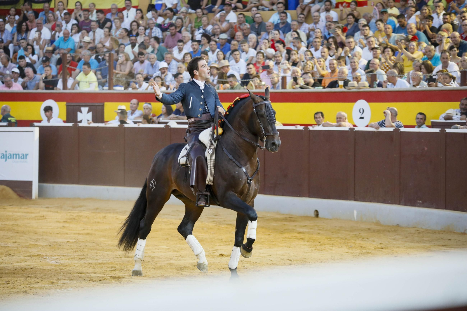 Corrida de toros Berja con un toro indultado, en imágenes